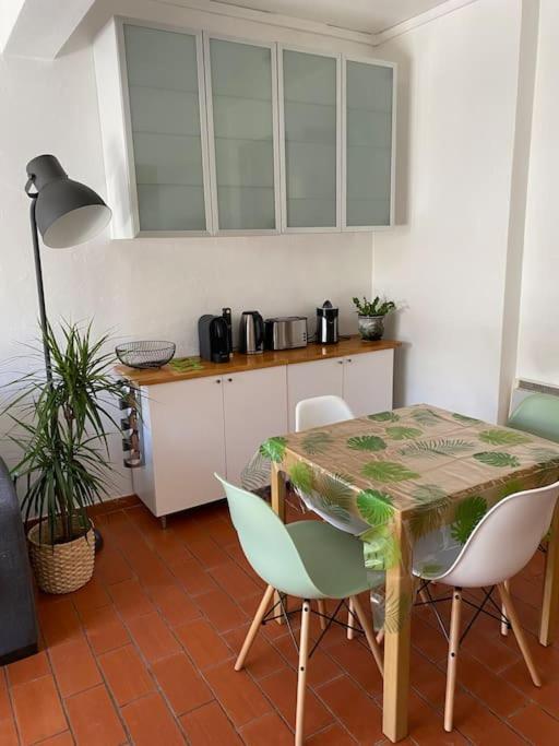 Simone, Appartement Maison, Quartier Calme, Grande Terrasse, Spa, Barbecue, 2 Chambres Fréjus Exteriér fotografie