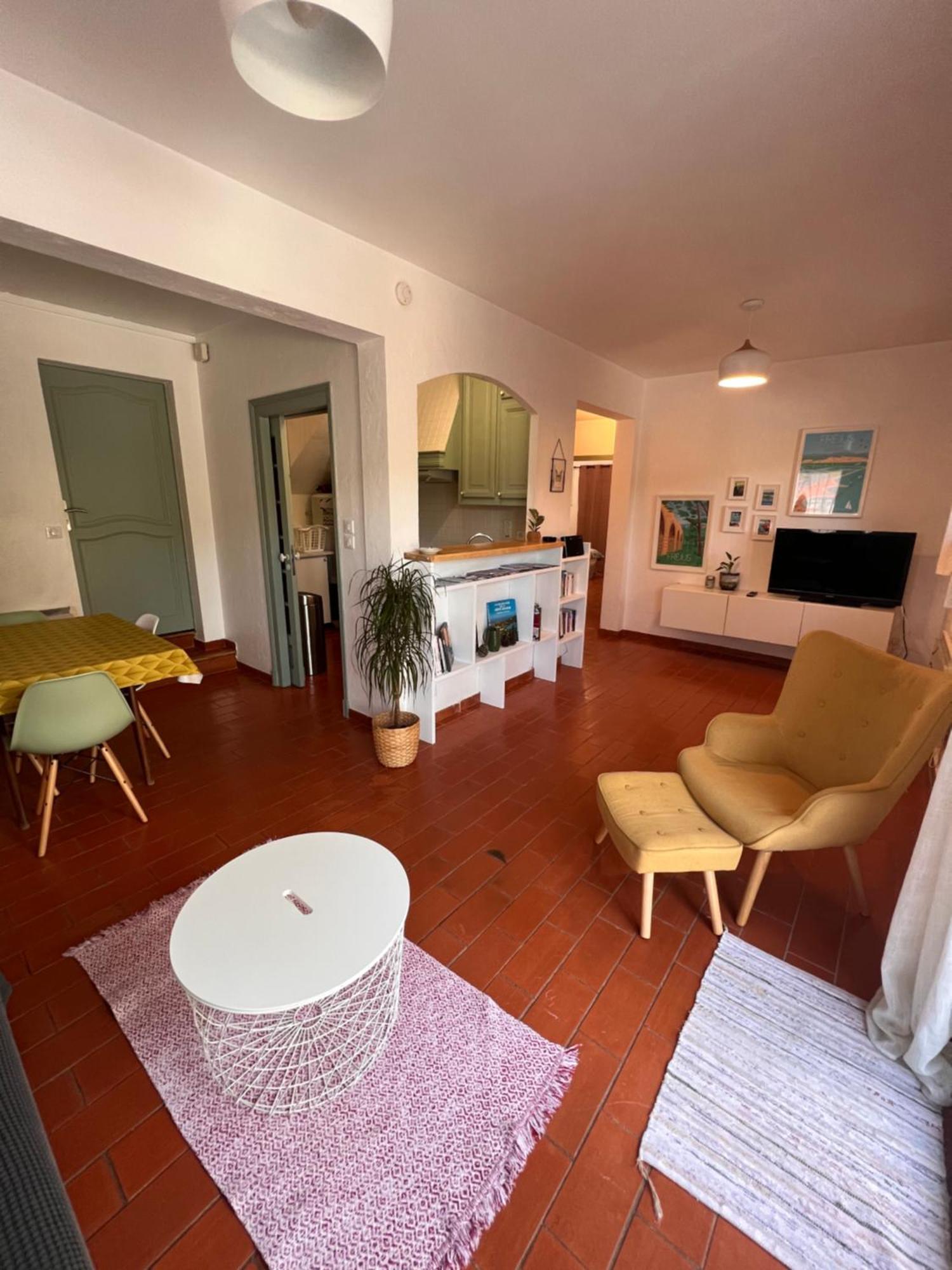 Simone, Appartement Maison, Quartier Calme, Grande Terrasse, Spa, Barbecue, 2 Chambres Fréjus Exteriér fotografie